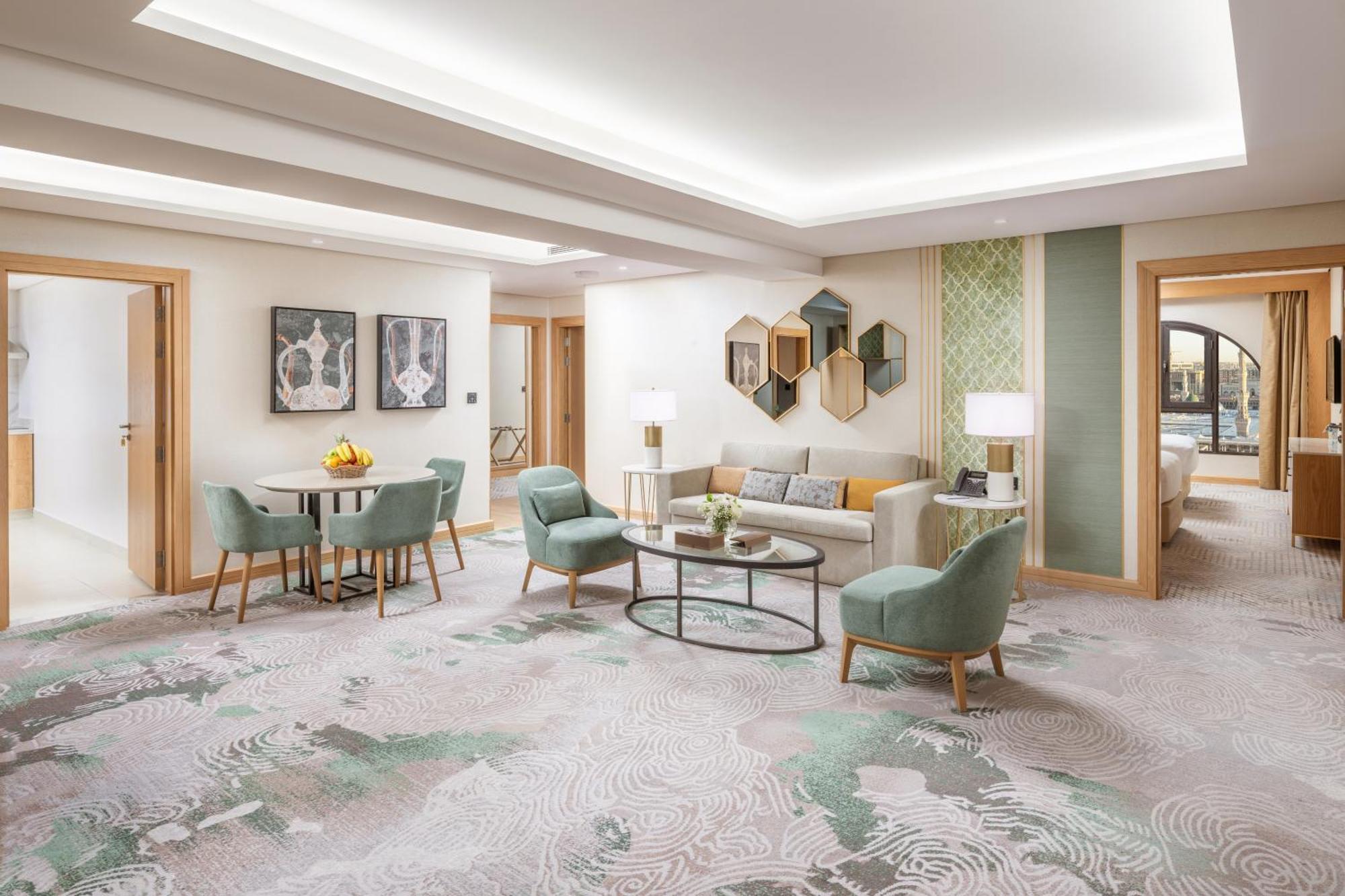 ไทบา อารัค สวีท Medina ภายนอก รูปภาพ The interior of the hotel