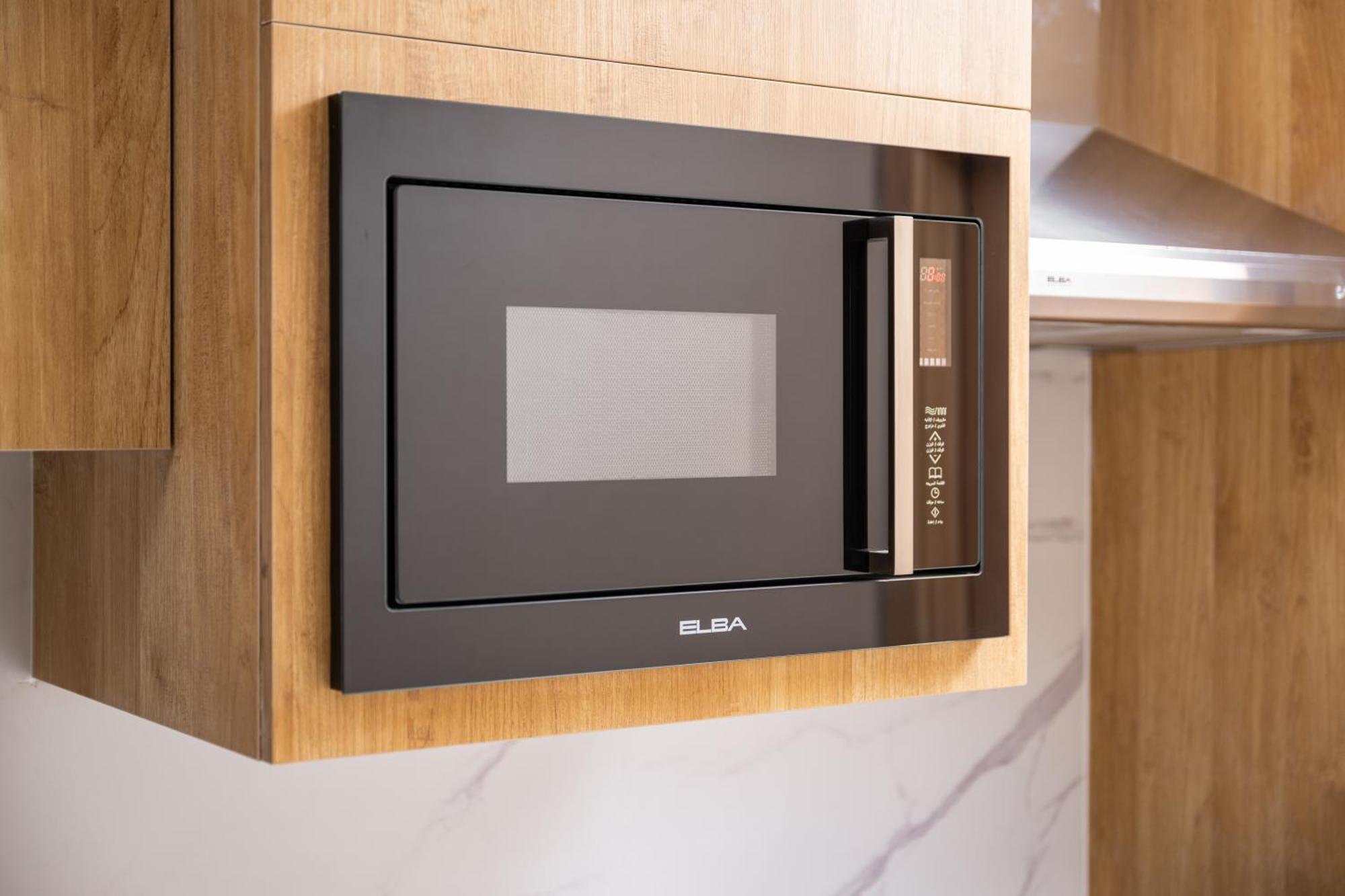 ไทบา อารัค สวีท Medina ภายนอก รูปภาพ Microwaves are a common household appliance.