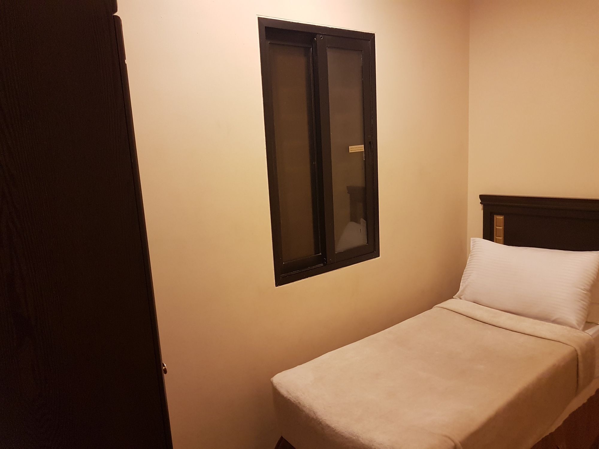 ไทบา อารัค สวีท Medina ภายนอก รูปภาพ A room at the hotel