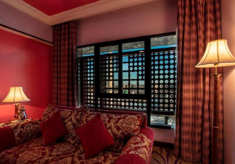 ไทบา อารัค สวีท Medina ภายนอก รูปภาพ A room at the hotel